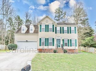 4 Laurelberry Ln, Greenville, SC 29607