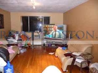 365 Faneuil St APT 11, Brighton, MA 02135