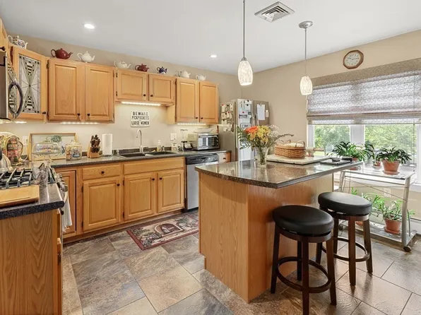 11 Longley Rd Unit H1, Shirley, MA 01464