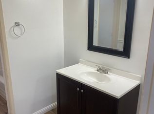 1392 Lance Dr, Tustin, CA 92780