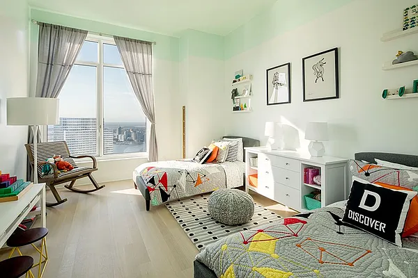 Sold by Corcoran | media 32