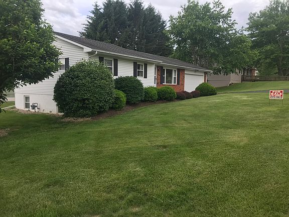 4th image of 1278 Betty Ln