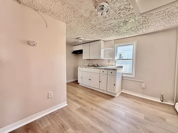 58 S Pine St, Bridgeton, NJ 08302