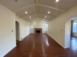 1192 Park St, Alameda, CA 94501