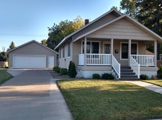 1307 Delta Ave, Gladstone, MI 49837