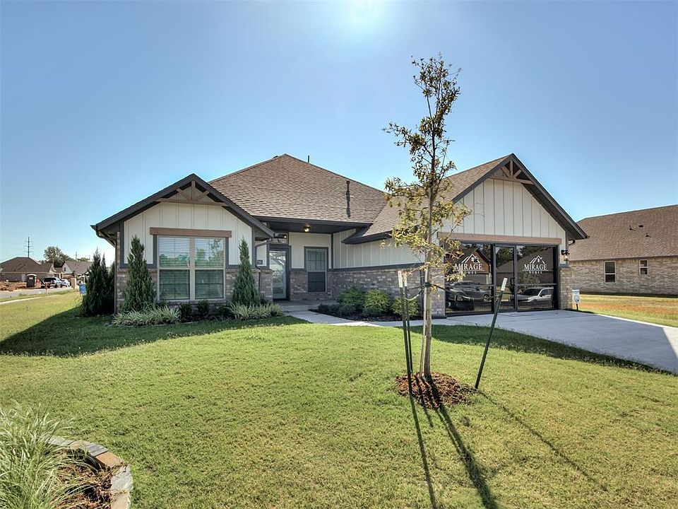 1st image of 7720 Woods Edge Way
