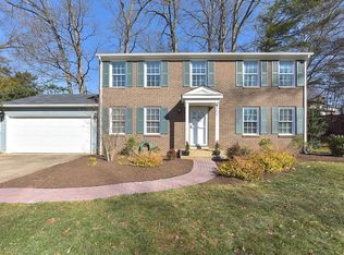 3259 Holly Berry Ct, Falls Church, VA 22042