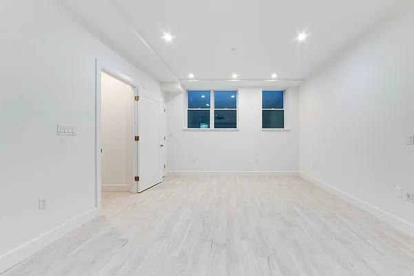 Rented by Sotheby's International Realty | media 19