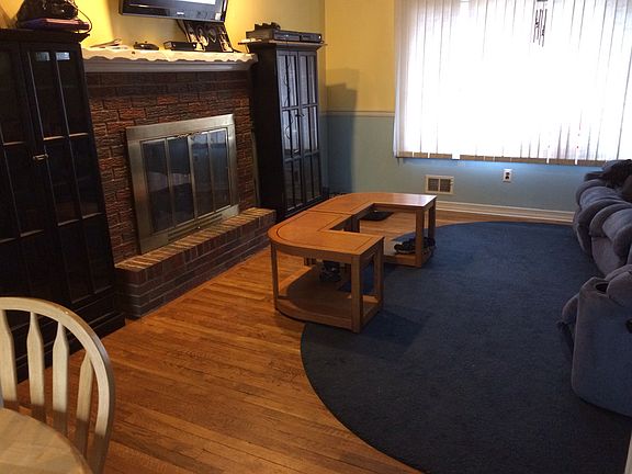 2nd image of 709 Mizzen Ave