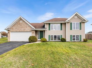 475 Wynstone Way, Rockton, IL 61072