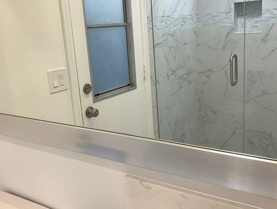 5th image of 7431 Bernadine Ave