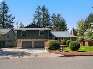 10147 SE 99th Dr, Happy Valley, OR 97086