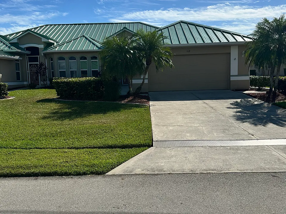 1551 Atares Dr #112