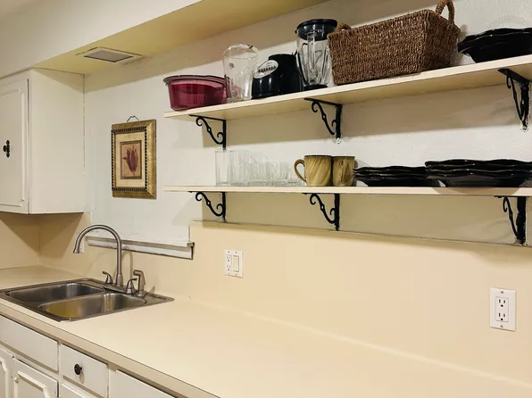 109 E Price Rd #A, Brownsville, TX 78521