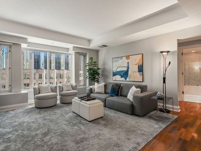 100 Belvidere St #8F, Boston, MA, 02116