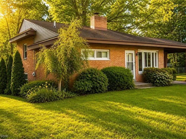 556 Clark Dr, Tallmadge, OH 44278