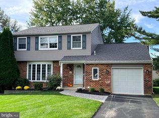 108 W Glamorgan Ct, Exton, PA 19341