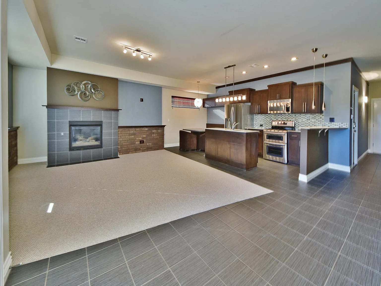 3 bed, 1521 sqft, $1,795 — Photo 3