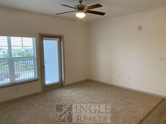 3rd image of 1358 Sadler Dr #1056