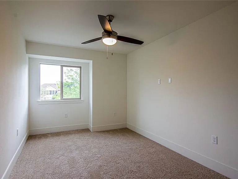 102 Conservation Dr #102 — Photo 12