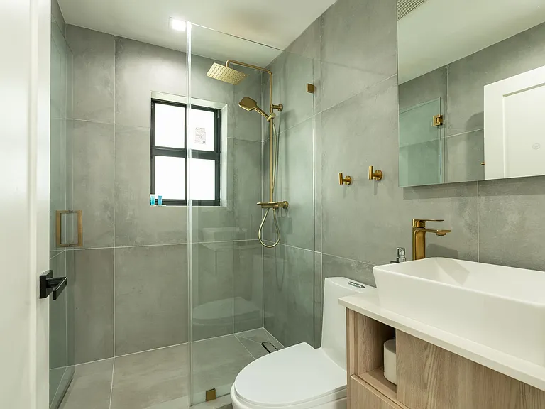 1720 SW 11th St #2 — Photo 11