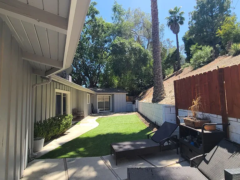 Calderon Rd — Photo 5