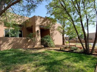 14 Grasslands Trl, Santa Fe, NM 87508