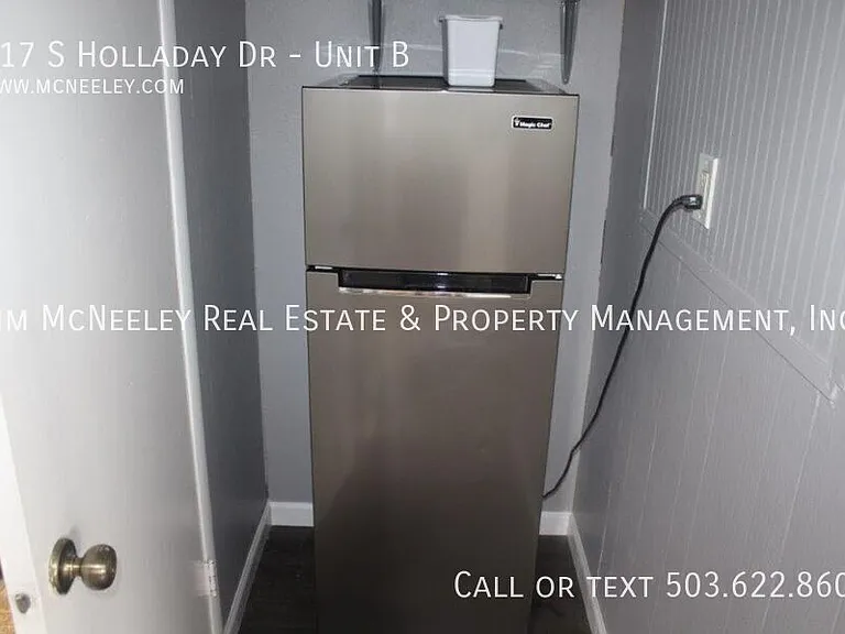 417 S Holladay Dr #B — Photo 11