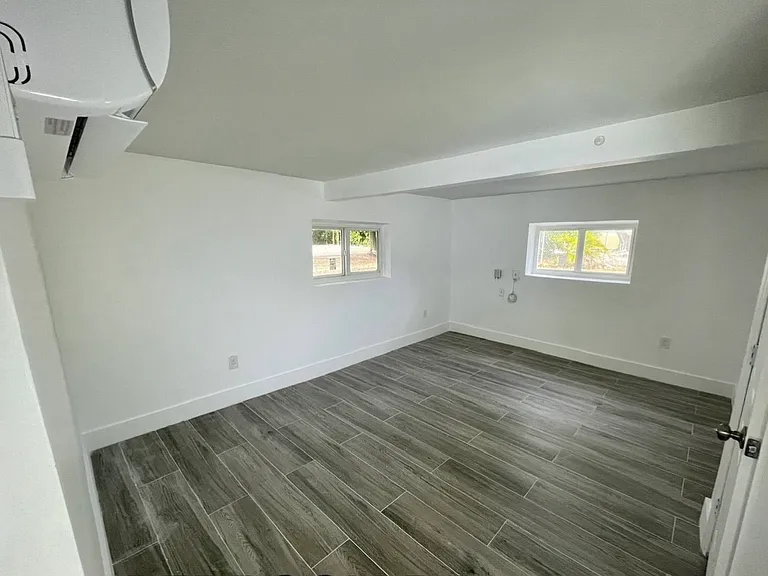 7 Sunset Rd #2 — Photo 4