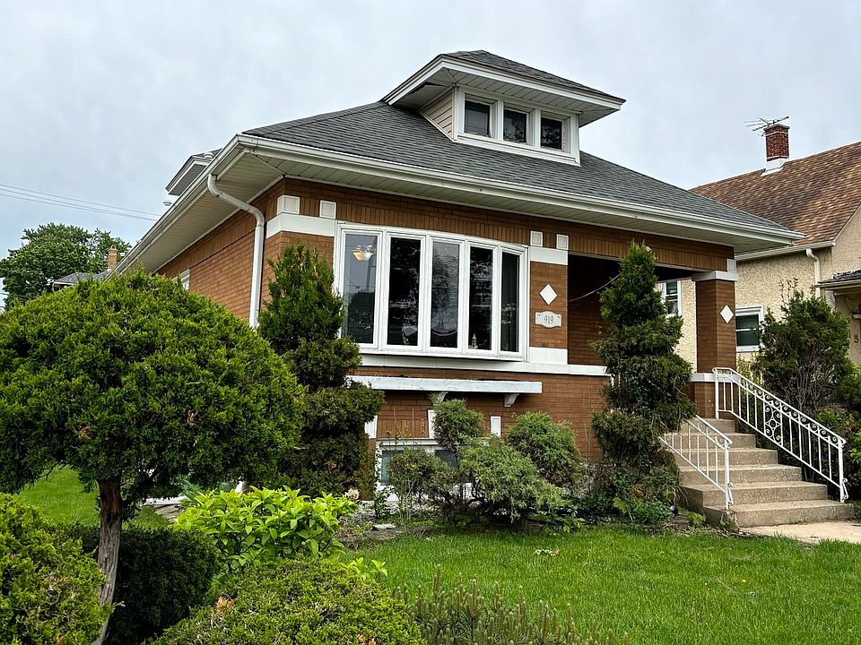 1st image of 919 Broadway Ave