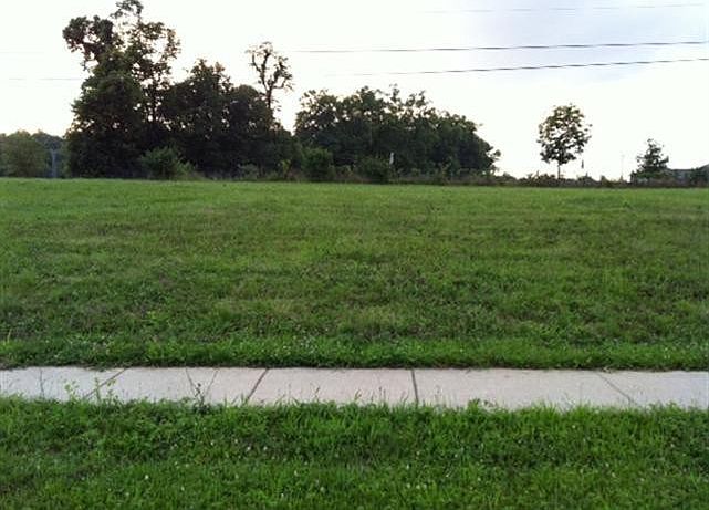 2nd image of 548 Adena Trce Lot 99
