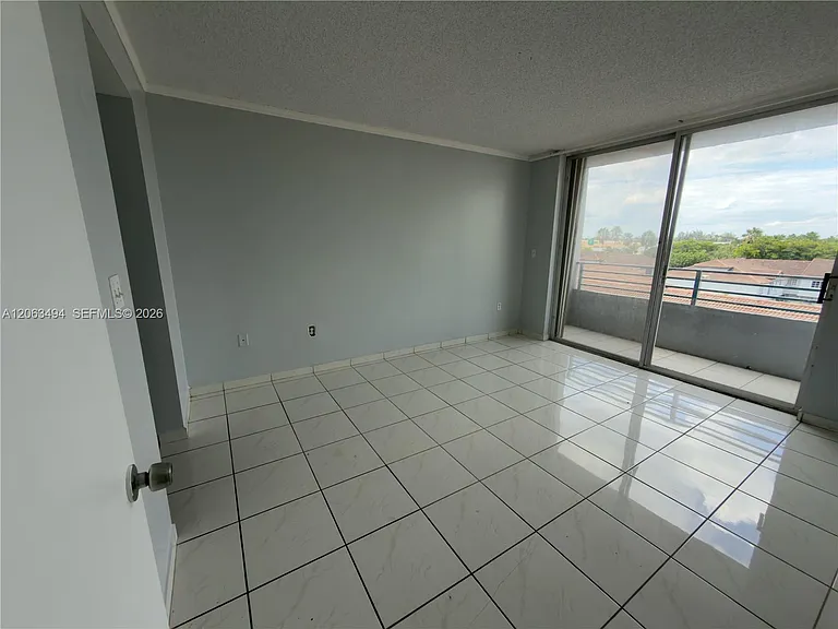 8231 NW 8th St #2-504 — Photo 19