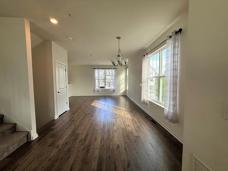 1921 Boulder Dr — Photo 26