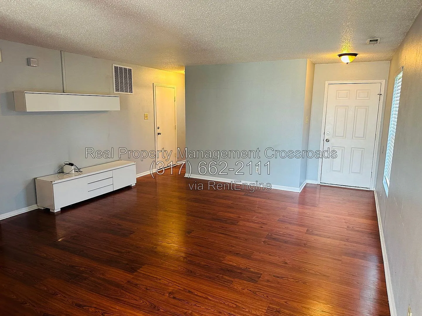 3 bed, 2.0 bath, 1224 sqft, $1,735 — Photo 4