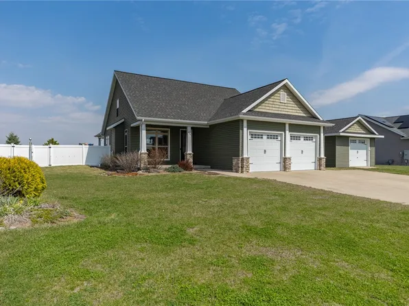 208 Hawthorn Ave, Dieterich, IL 62424