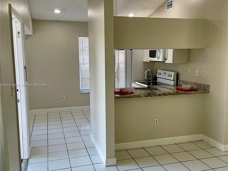 11050 SW 152nd Ct — Photo 8