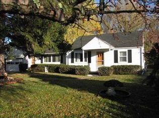 1078 Sharon Valley Rd, Newark, OH 43055