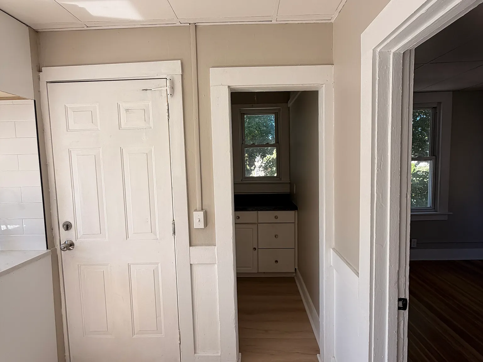 3 bed, $1,850 — Photo 2