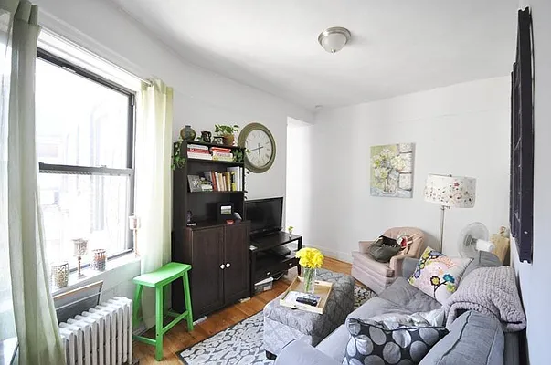 Rented by Keller Williams NYC | media 22
