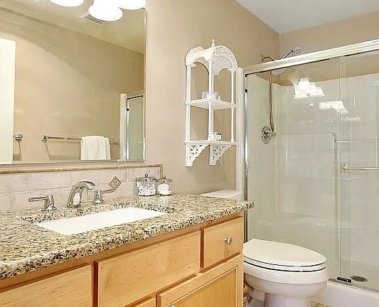 2nd image of 10523 221st Ln NE Unit 201