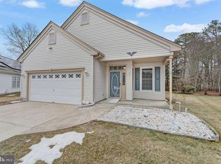 7 Dutchess Ct, Southampton Township, NJ 08088