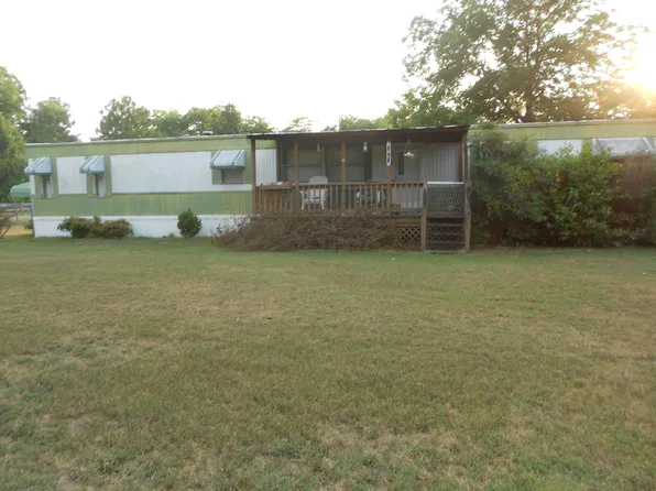 325 Davie Smith St, Roanoke Rapids, NC 27870