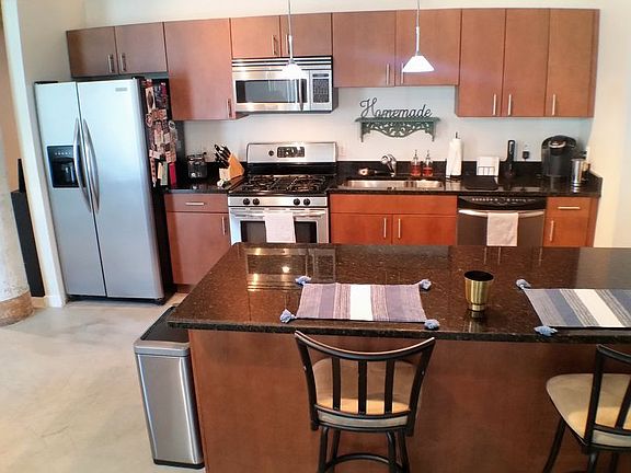 5th image of 101 N 12th St Unit 406