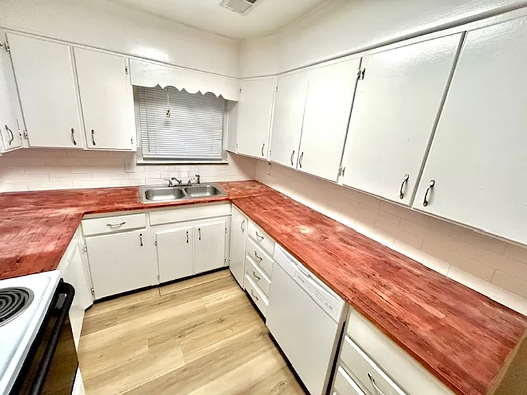 2710 Scenic View Dr NW — Photo 20