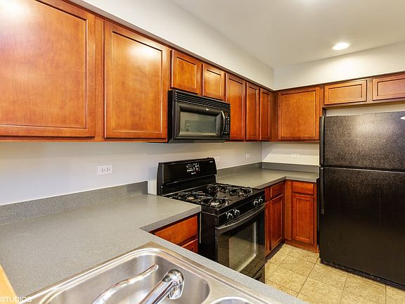 5th image of 24704 George Washington Dr
