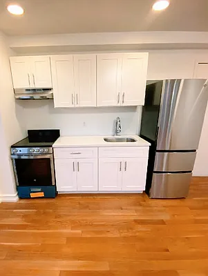 Rented by Keller Williams NYC | media 19