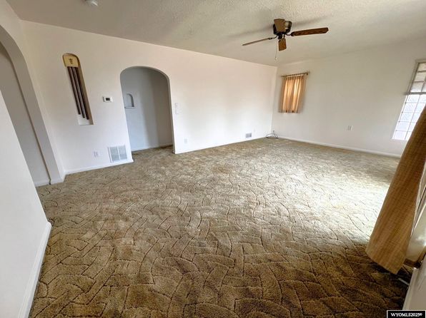 1057 Water St, Wheatland, WY 82201