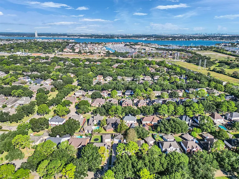 2108 Autumn Cove Dr — Photo 50