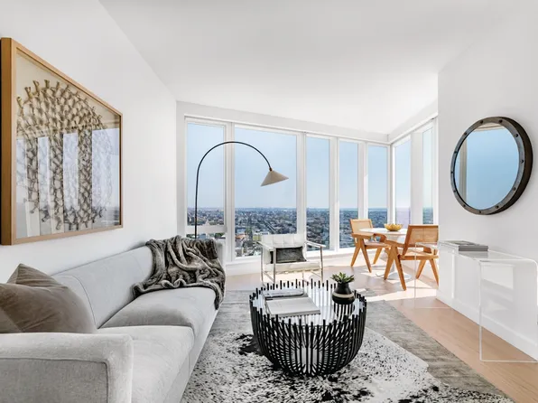 29-59 Northern Boulevard image 1 of 33