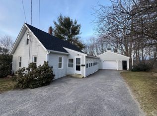 96 McNamara St, Lewiston, ME 04240